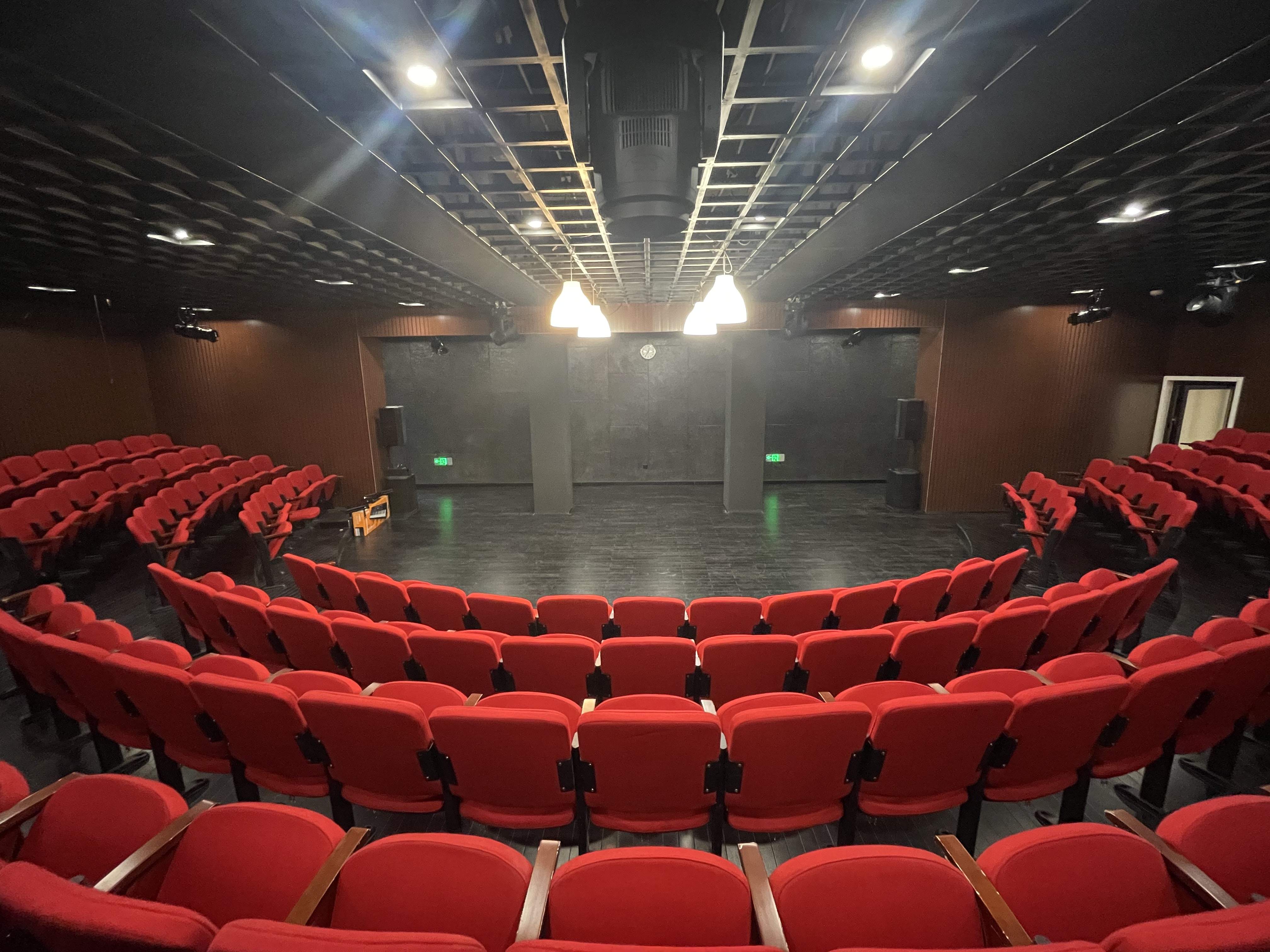 北京大華城市表演藝術中心