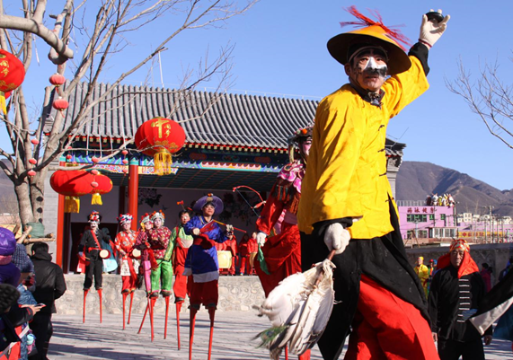 五裏坨高井村高蹺會