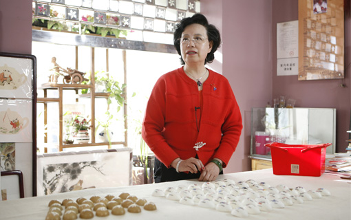 趙偉和她的彩蛋藝術