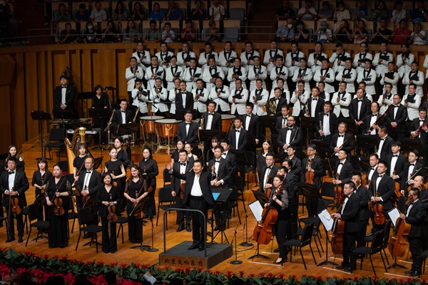 錚錚鐵骨鑄軍魂 2024八月合唱節在嘹亮軍歌中壯麗開幕