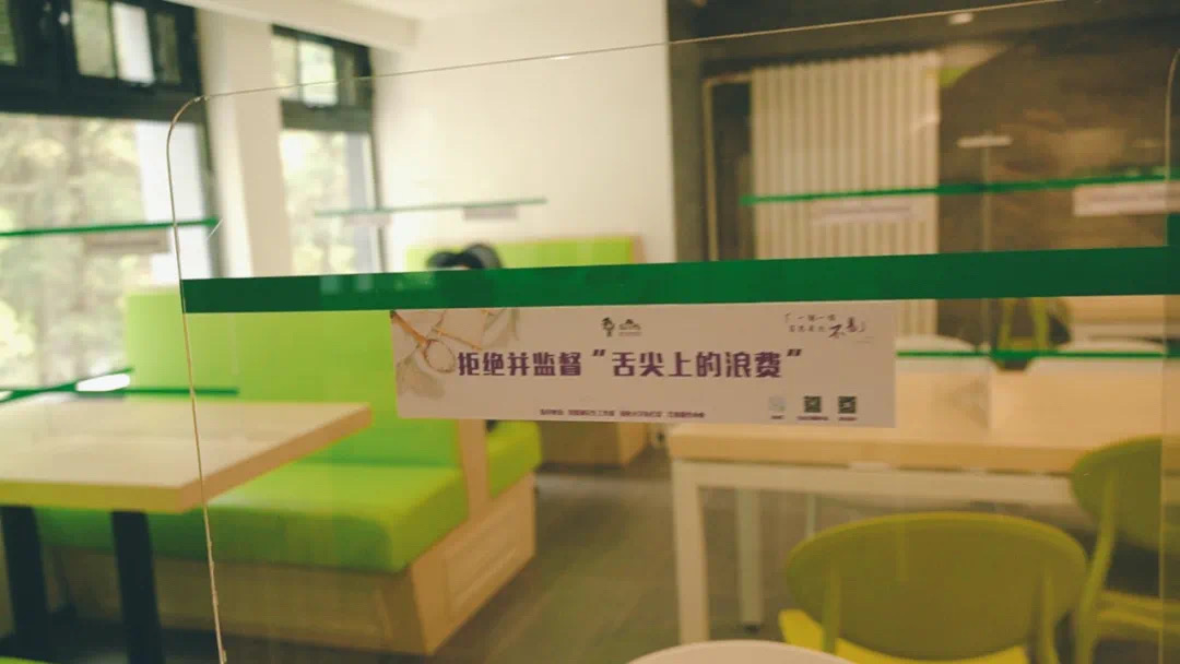 宣傳畫和宣傳標語