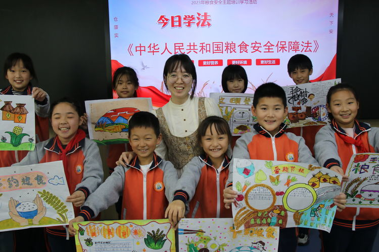 上好“光盤行動”主題班會