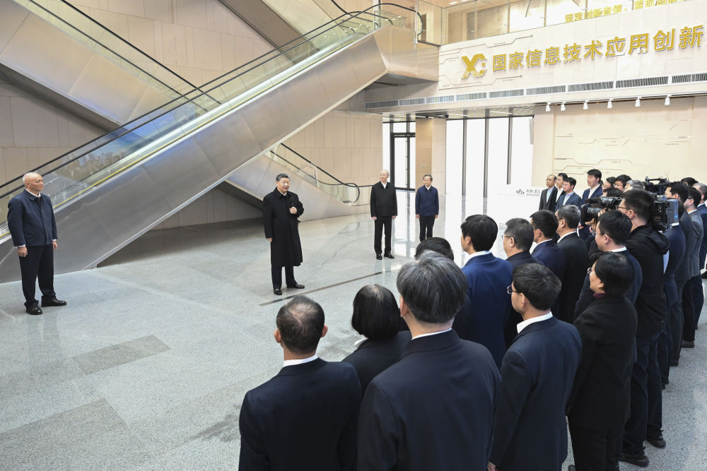 習近平在北京考察科技創新工作