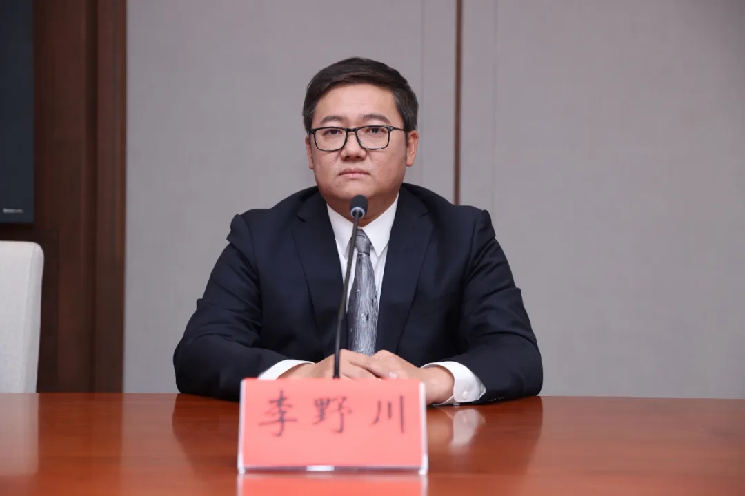 智能裝備處處長 李野川 智能裝備處處長 李野川