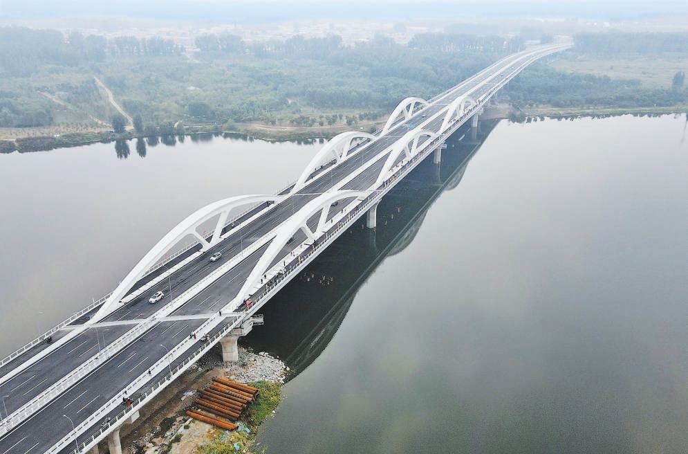 廠通路潮白河大橋航拍。