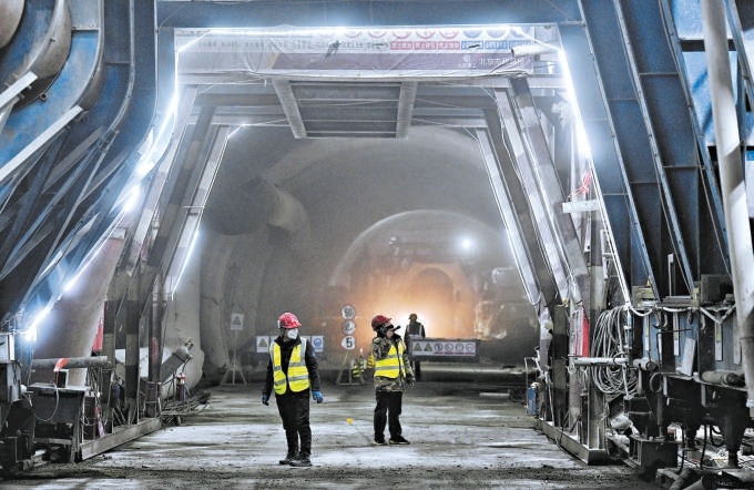 京西“生命通道”108新線高速建設迎來新進展 最難標段三座隧道累計掘進過半