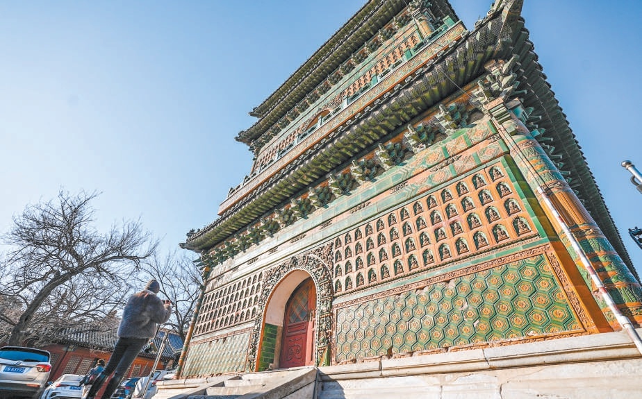 1月22日，琉璃閣院落騰退移交，有著400多年曆史的北海“西天梵境”將恢複其完整風貌。圖為三覆簷歇山琉璃閣。