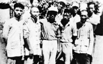 國民抗日軍部分領導人合影。