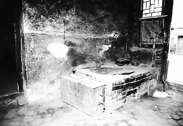 焦莊戶地道戰的一處灶台出口