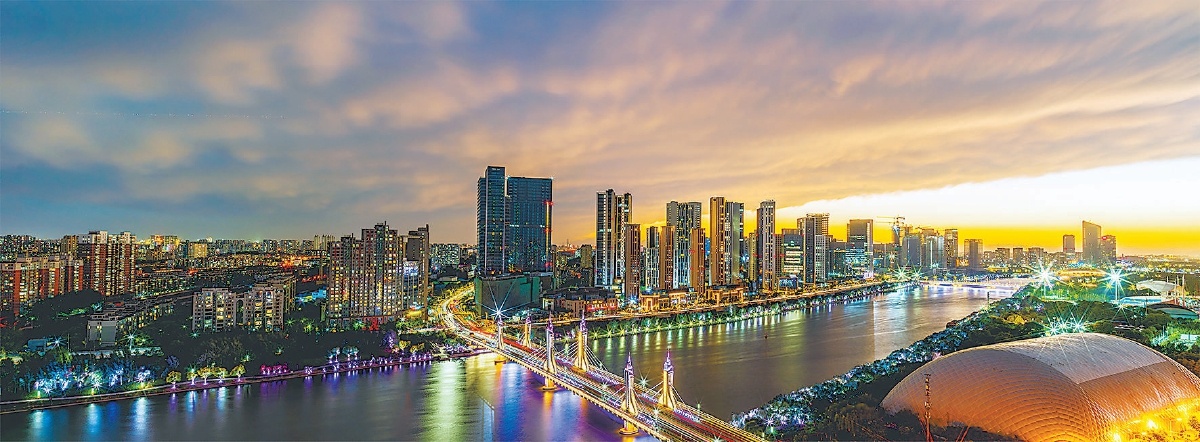 2024年5月，運河商務區繁華夜景。